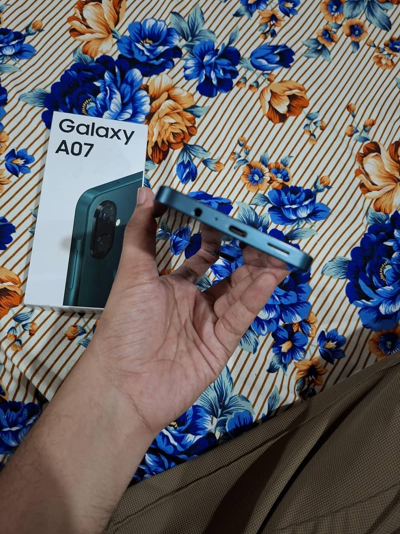 Samsung Mobile A07 5