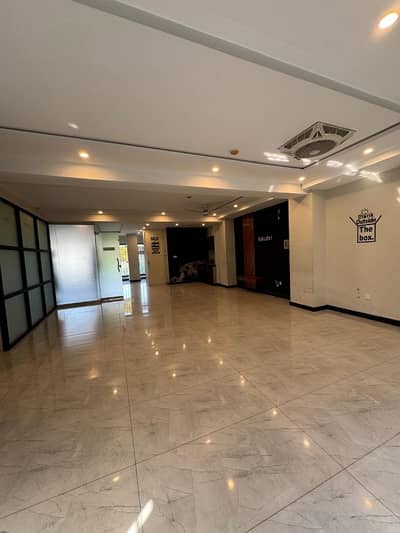 Office Sized 1200 Square Feet Is Available For Rent In Bahria Town Phase 8