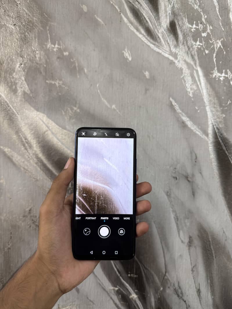 Honor 9X 4
