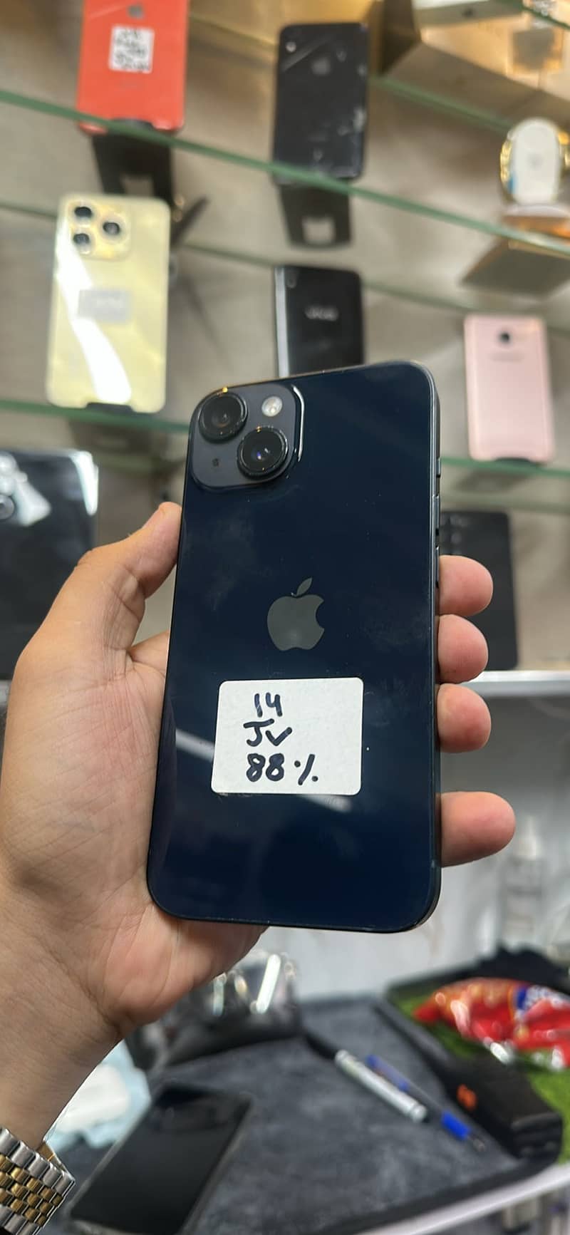 Apple iPhone 14 3
