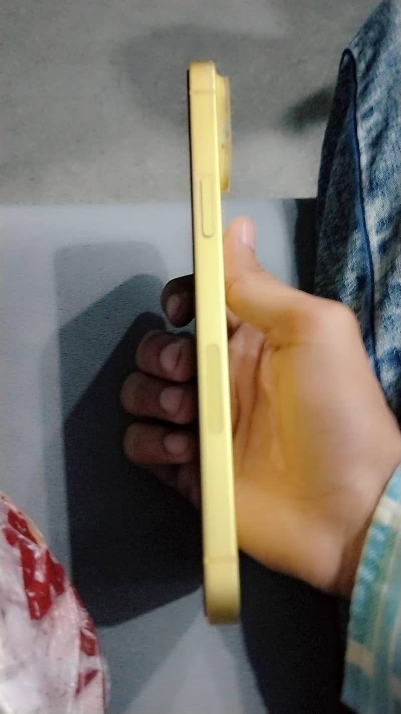 Apple iPhone 14 plus 3