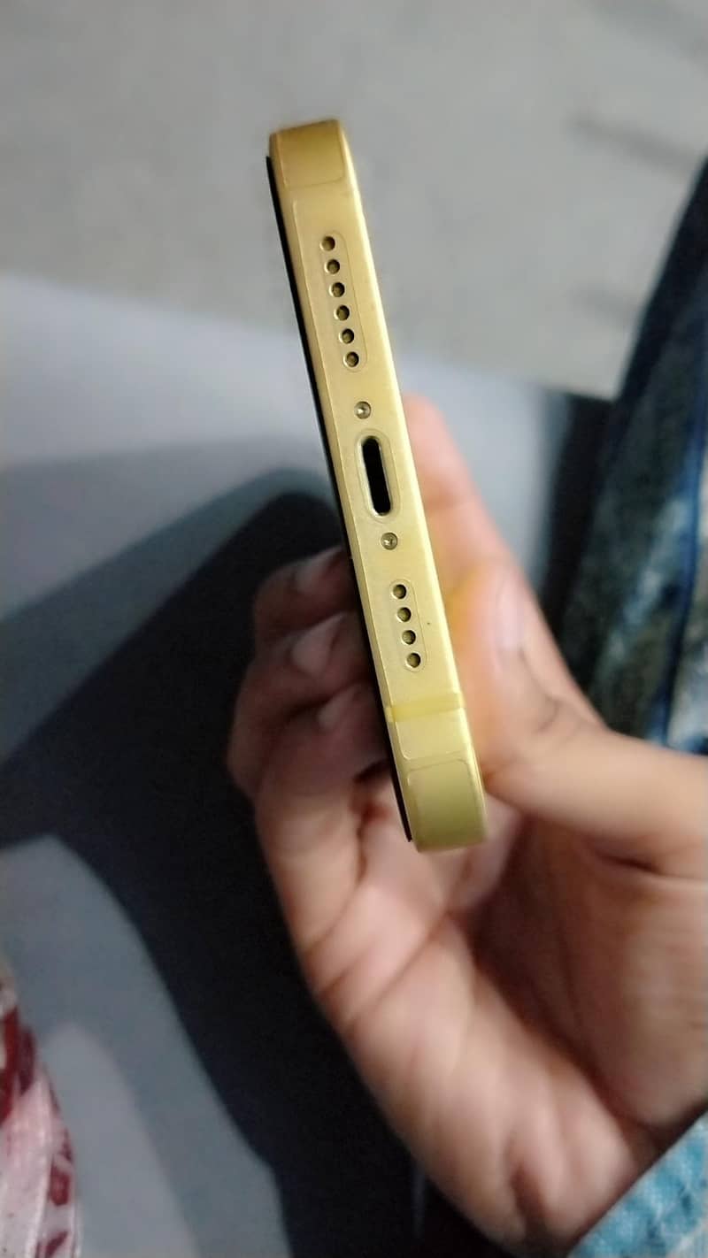 Apple iPhone 14 plus 4
