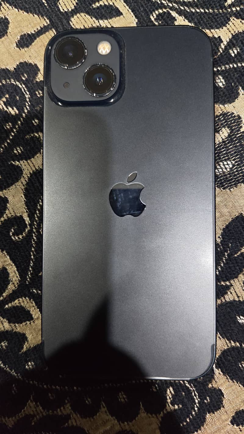 Apple iPhone 13 2