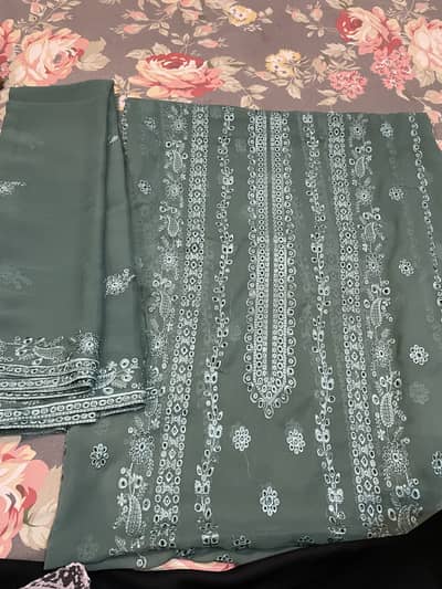 Selling my preloved dresses