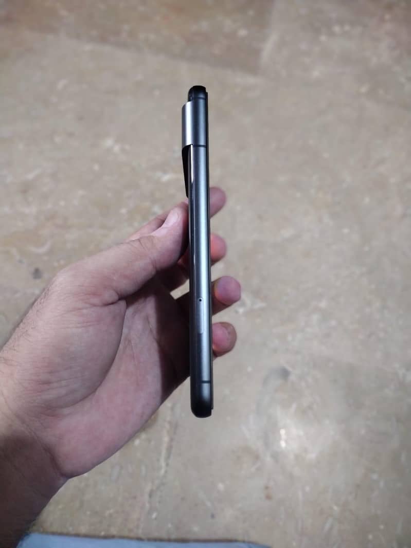 Google Pixel 8 2