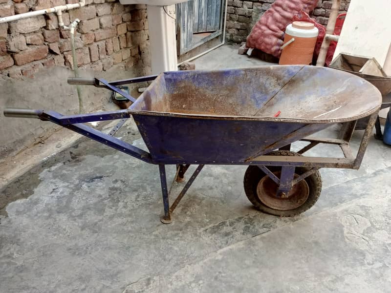 wheel barrow 0