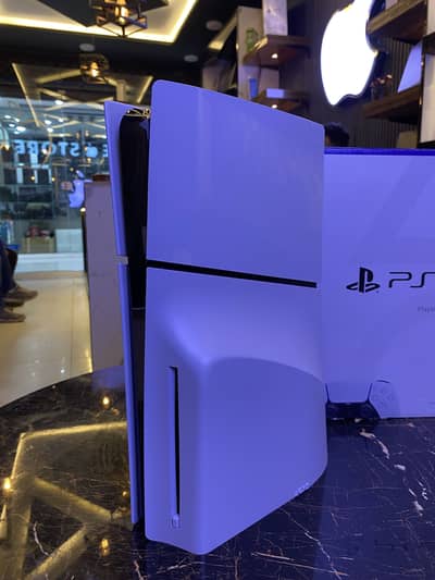 Sony PlayStation 5 Slim Disc Edition (1TB) - Open Box | Like New