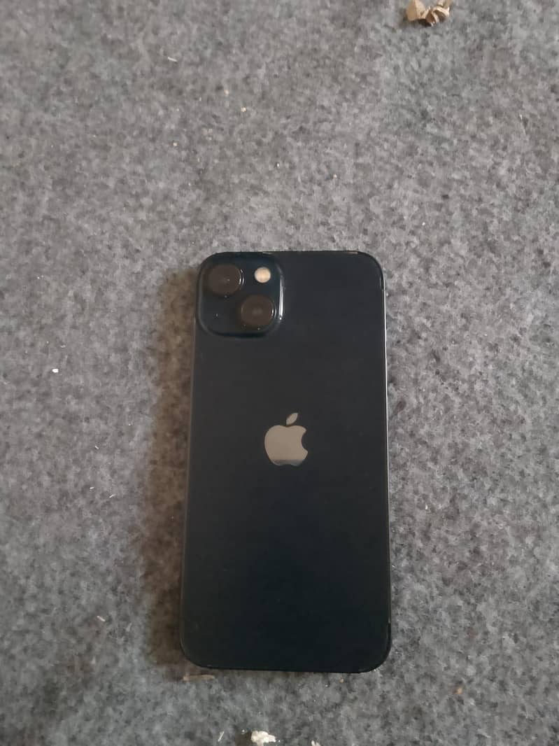 Apple iPhone 13 2