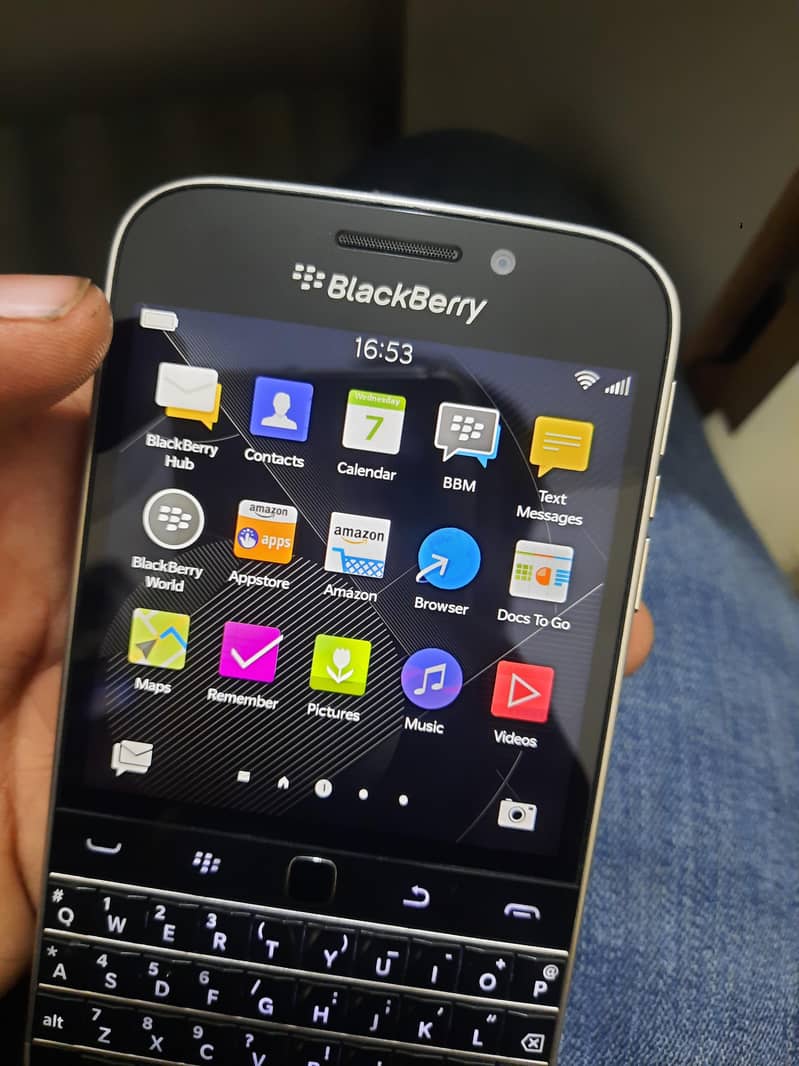 BlackBerry Classic 5