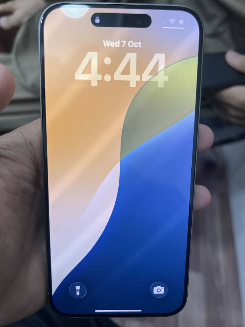 Apple iPhone 15 Pro Max 2