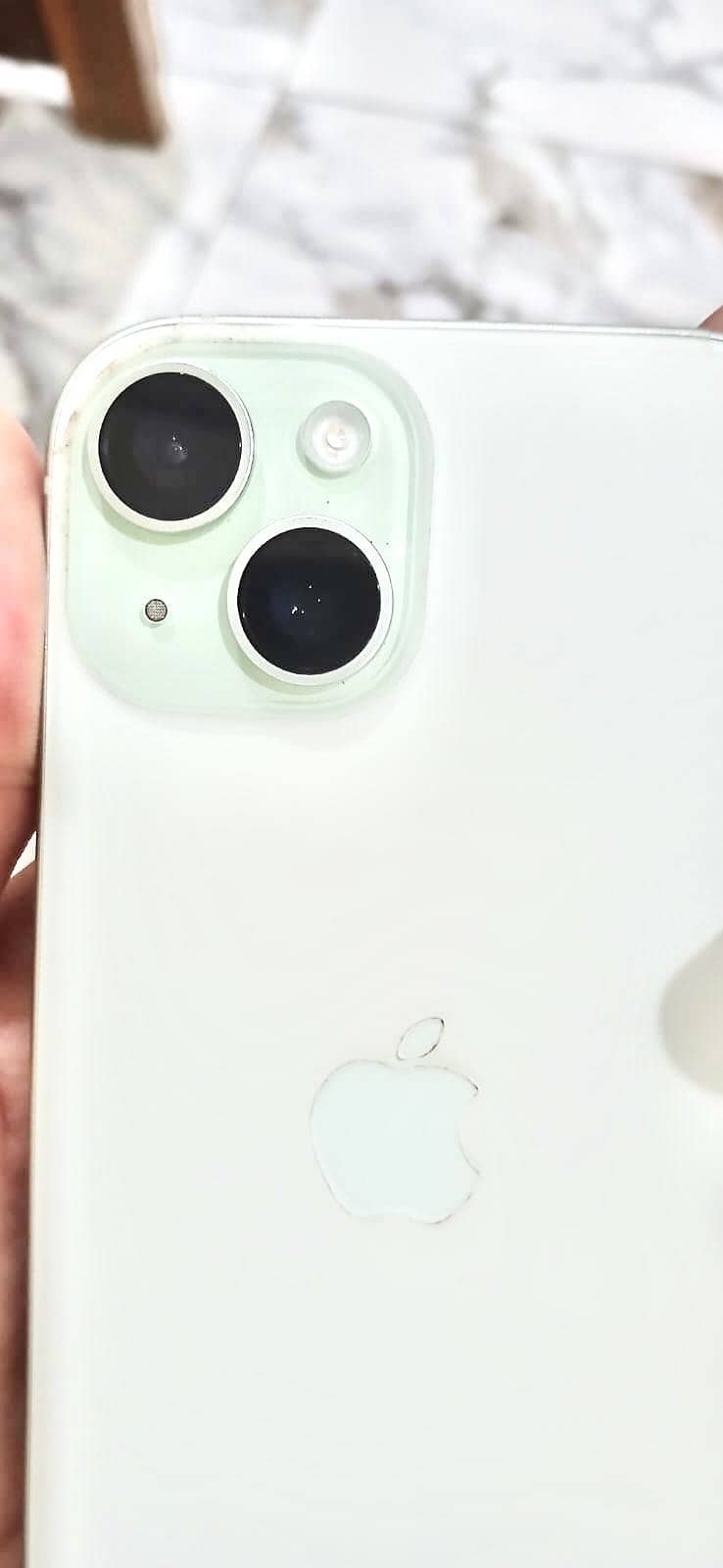 Apple iPhone 15 0