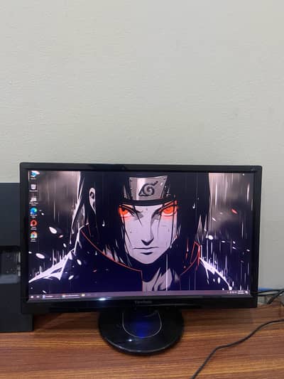 LCD 21inch Only 2 Months use urgent sale