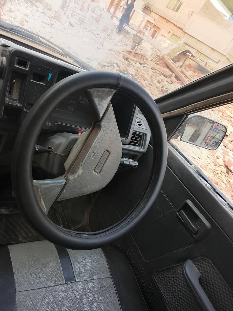 Suzuki mehran 4