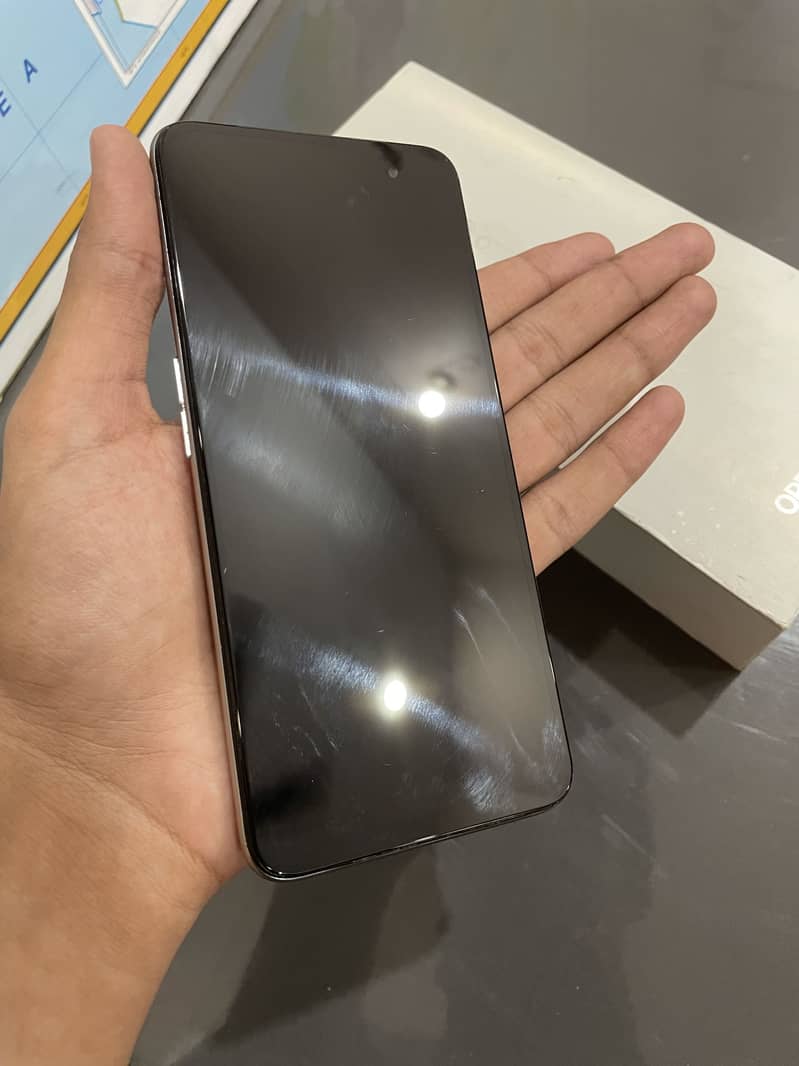OPPO Reno 3