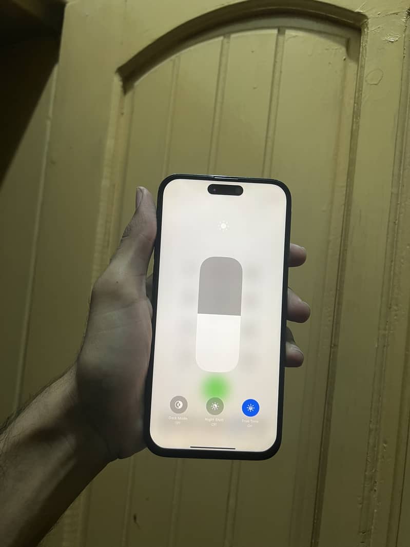 iPhone 14 Pro Max factory 3