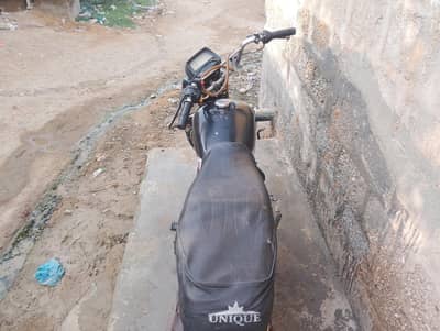 engine seld ha garhi main set or breek ka kaam ha book miss ha