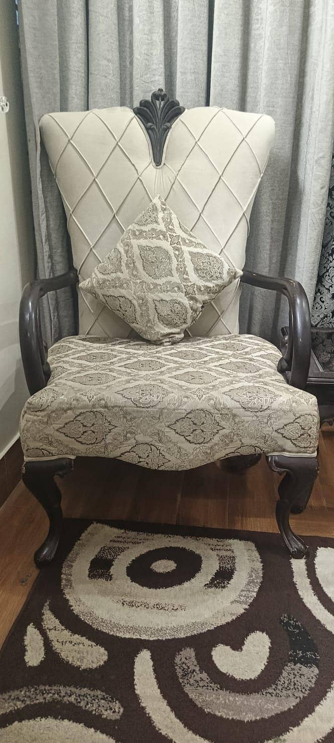 Chinioti Chairs with Table set 1