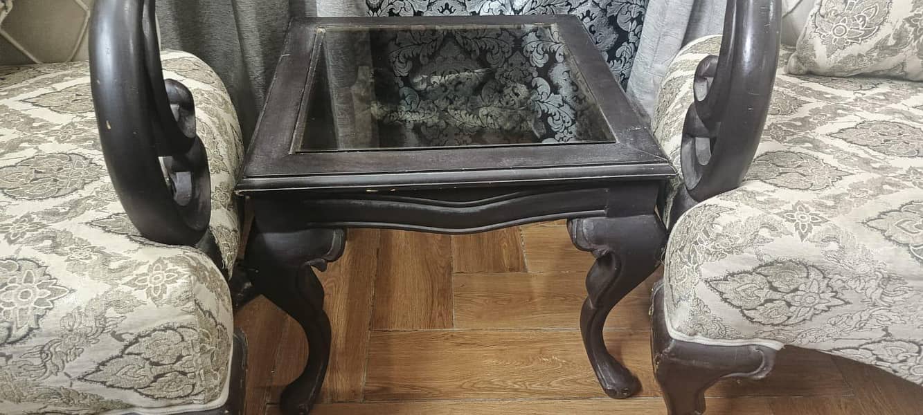 Chinioti Chairs with Table set 2