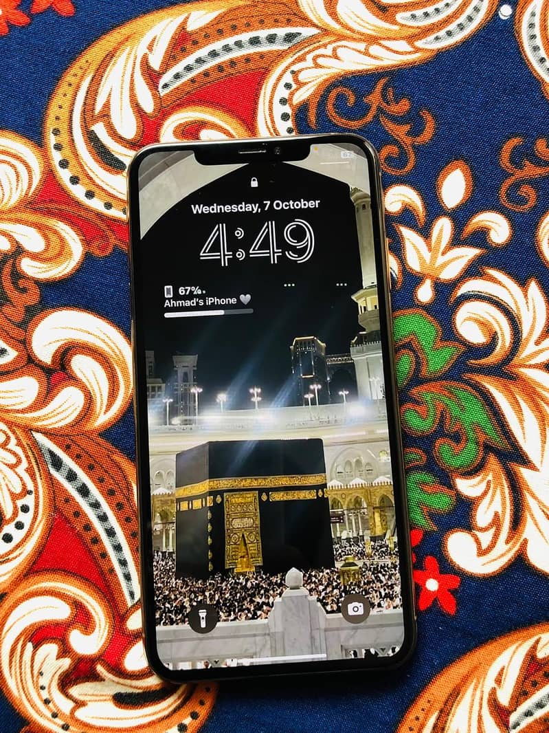 Apple iPhone XS Max 1