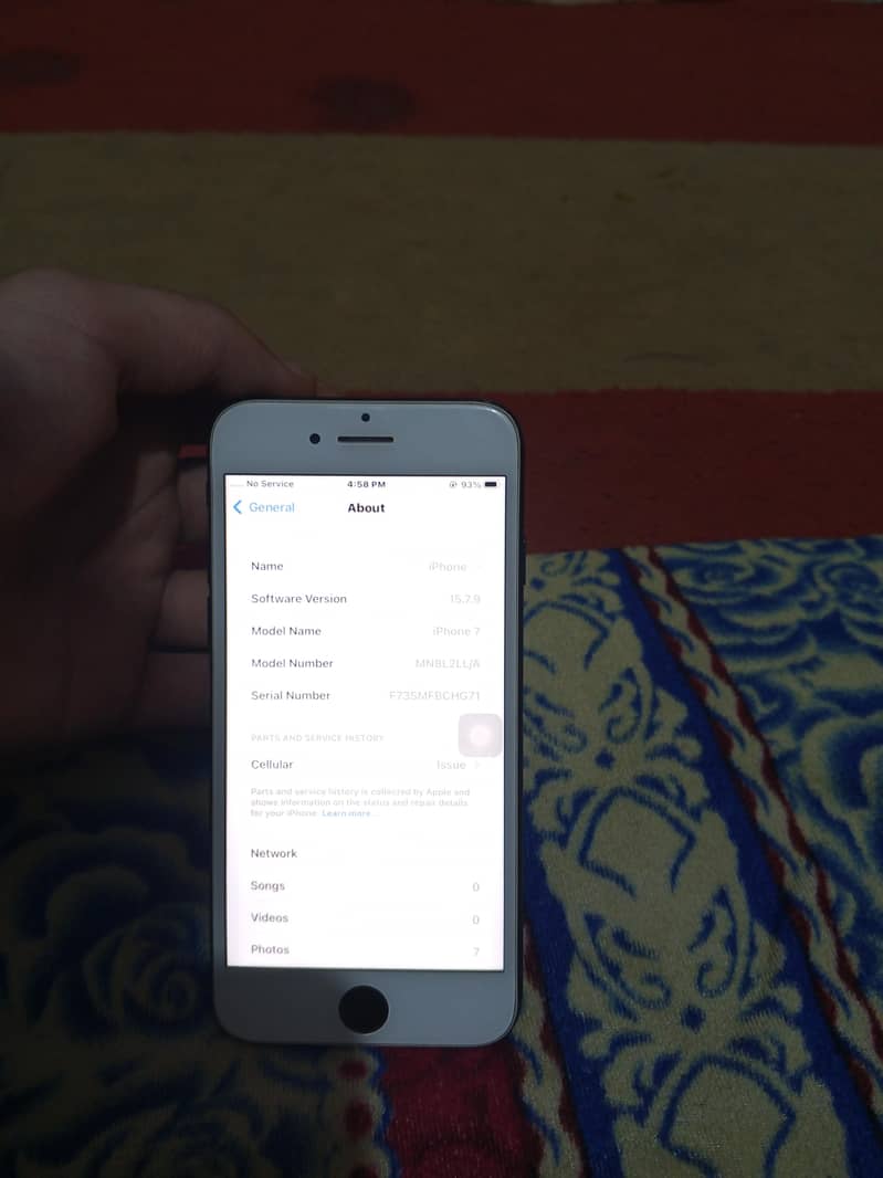 Apple iPhone 7 4