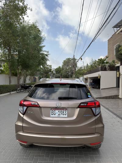 Honda Vezel 2016 Z Sensing New Meter Original Condition