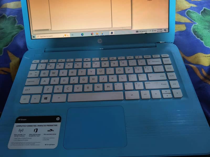 laptop 3
