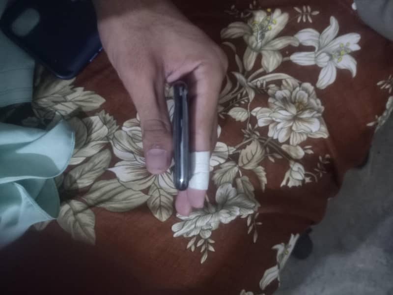 Apple iPhone X 2