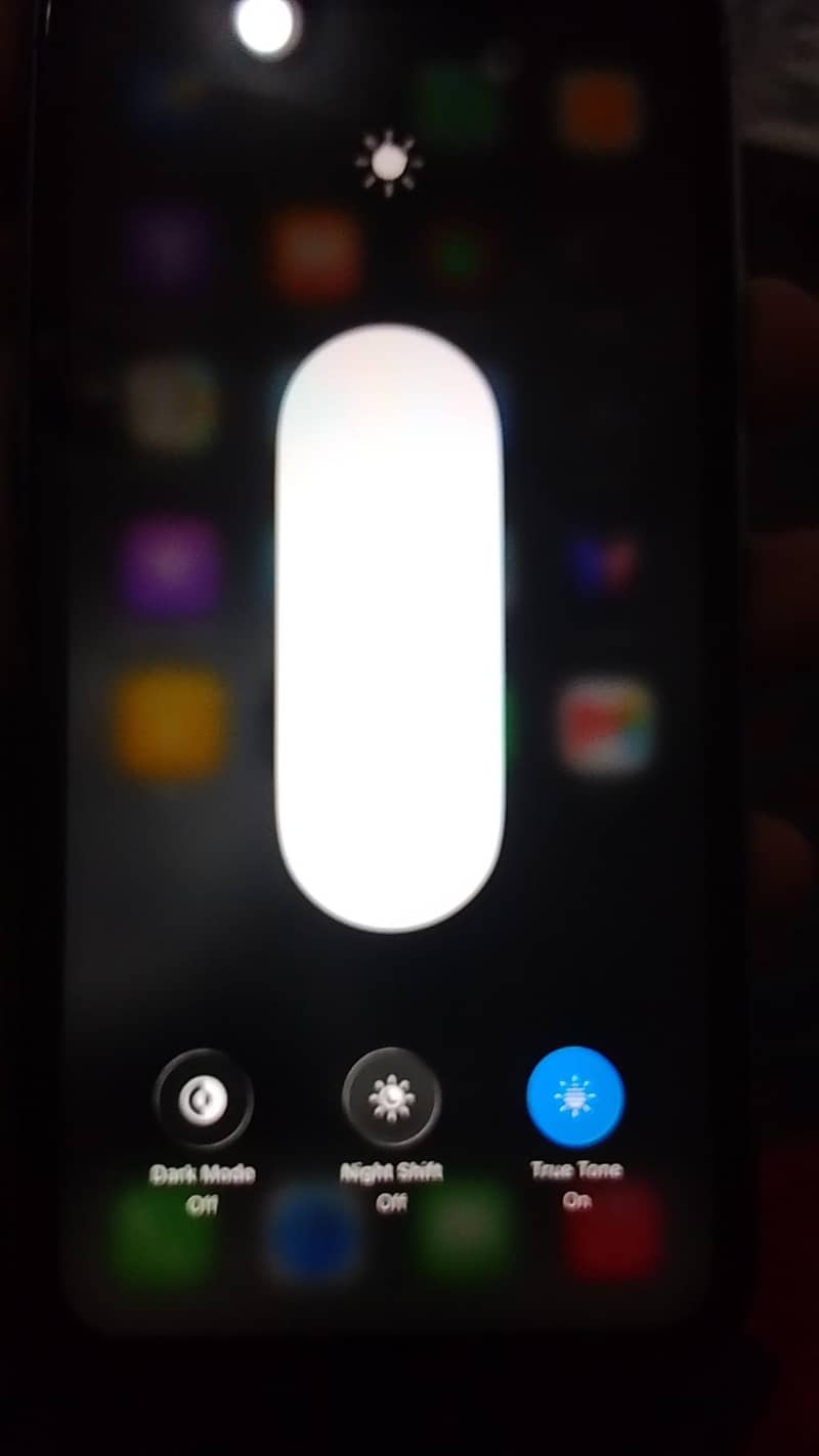 Apple iPhone 11 3