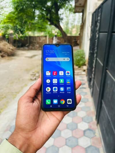 Vivo Y11 3GB 32GB Pta approved