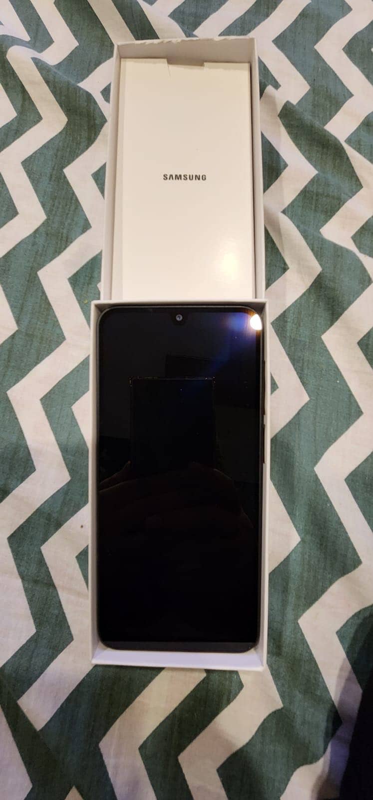 Samsung Mobile A26 2
