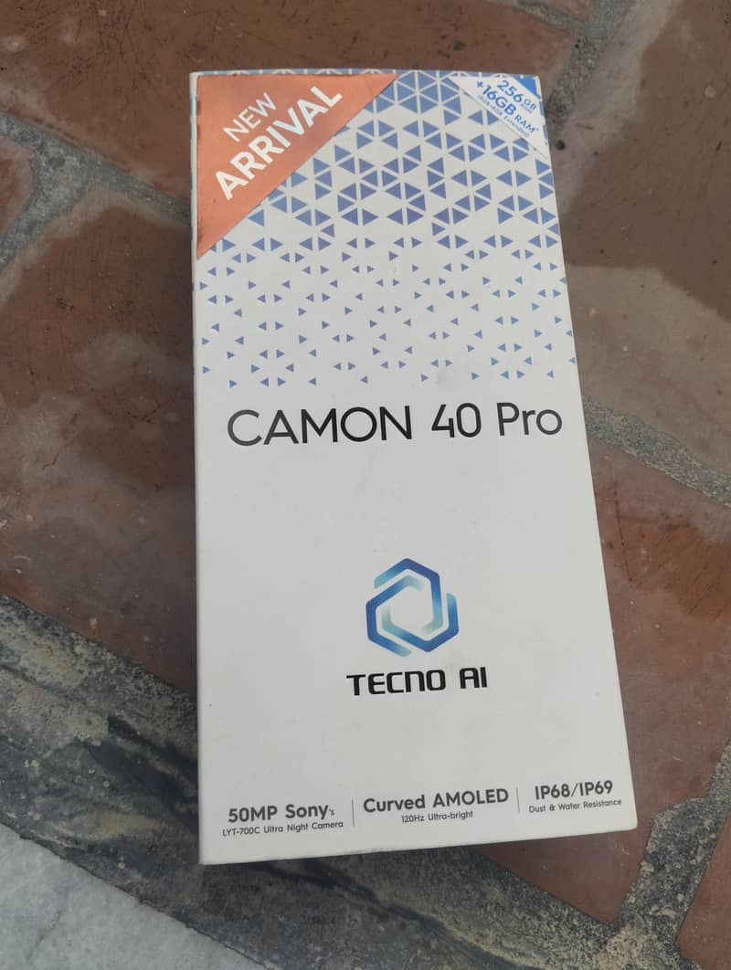 Tecno CAMON 40 Pro 9