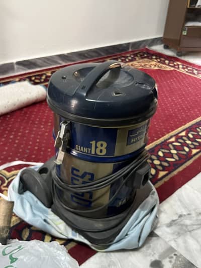 Hitachi vacuum cleaner