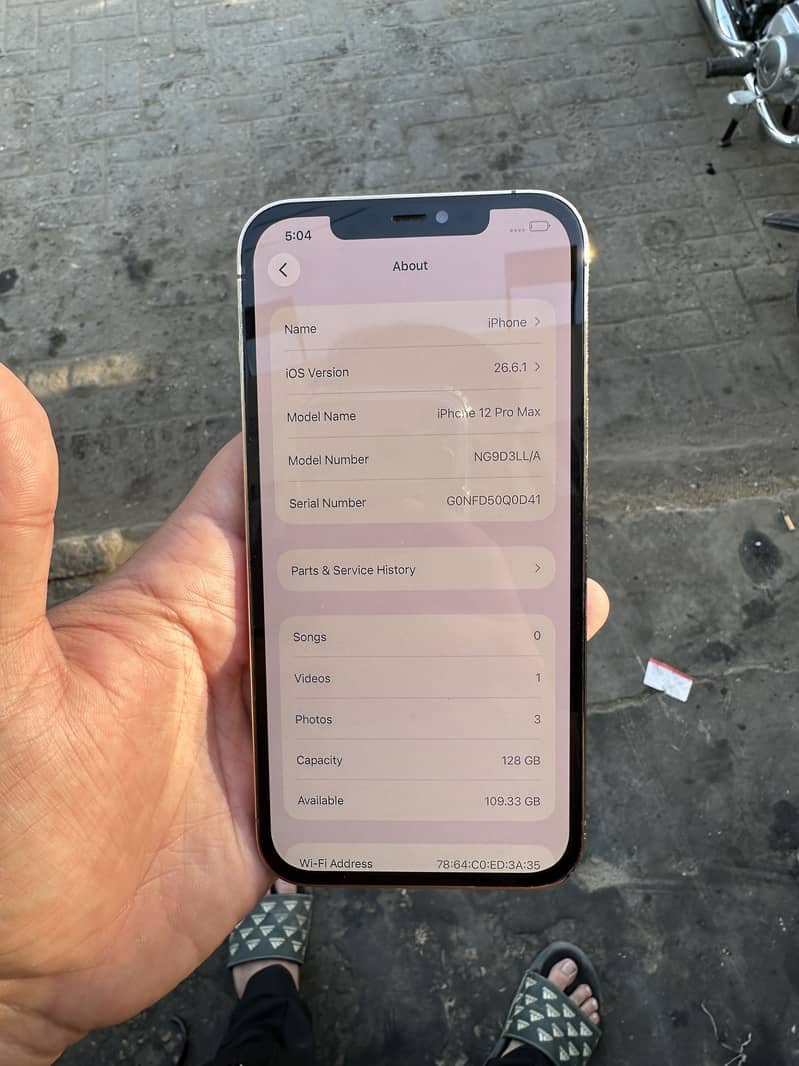Apple iPhone 12 Pro Max 4