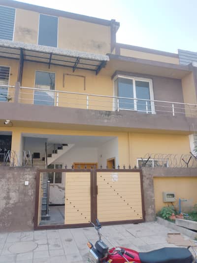 5 marla single unit house for rent