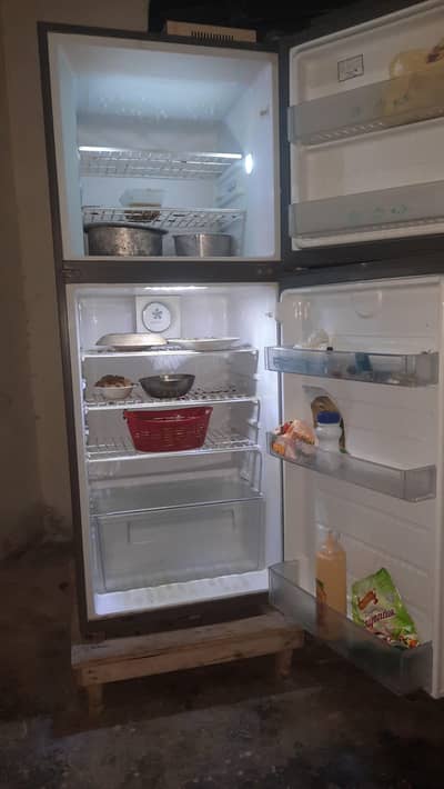 Haier Turbo Colling Touch Colling System Refrigerator model 306