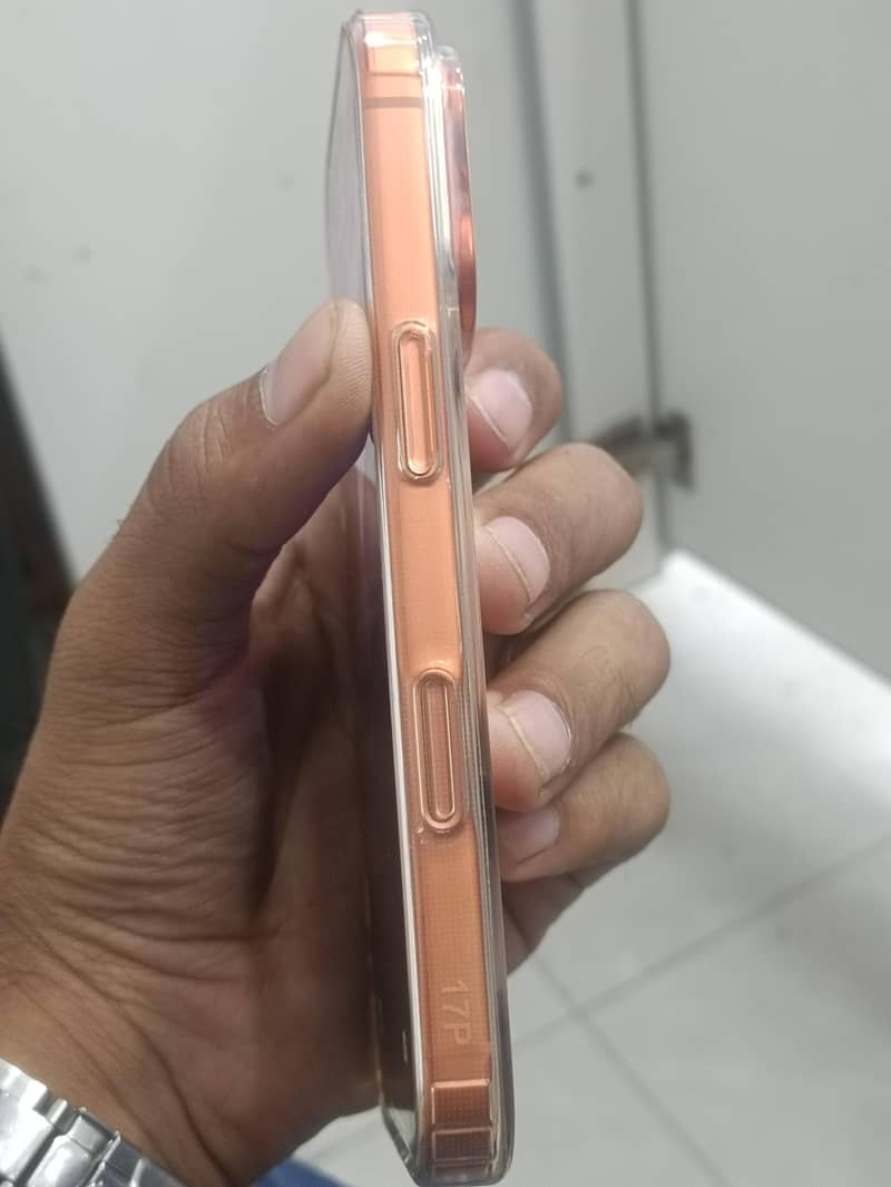 Apple iPhone 17 Pro 5