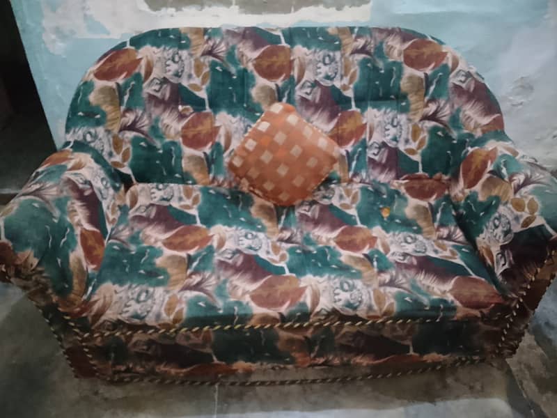 6 seater sofa 0