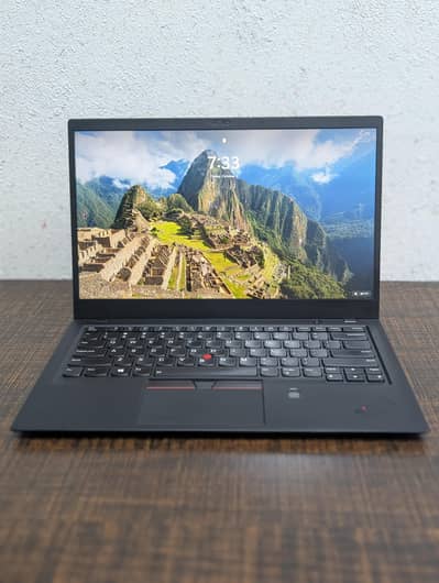 Lenovo Thinkpad X1 Carbon Core i7 8th Generation 16gb/ 256gb