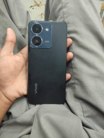 Vivo Y36