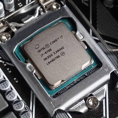 Core i7 8700