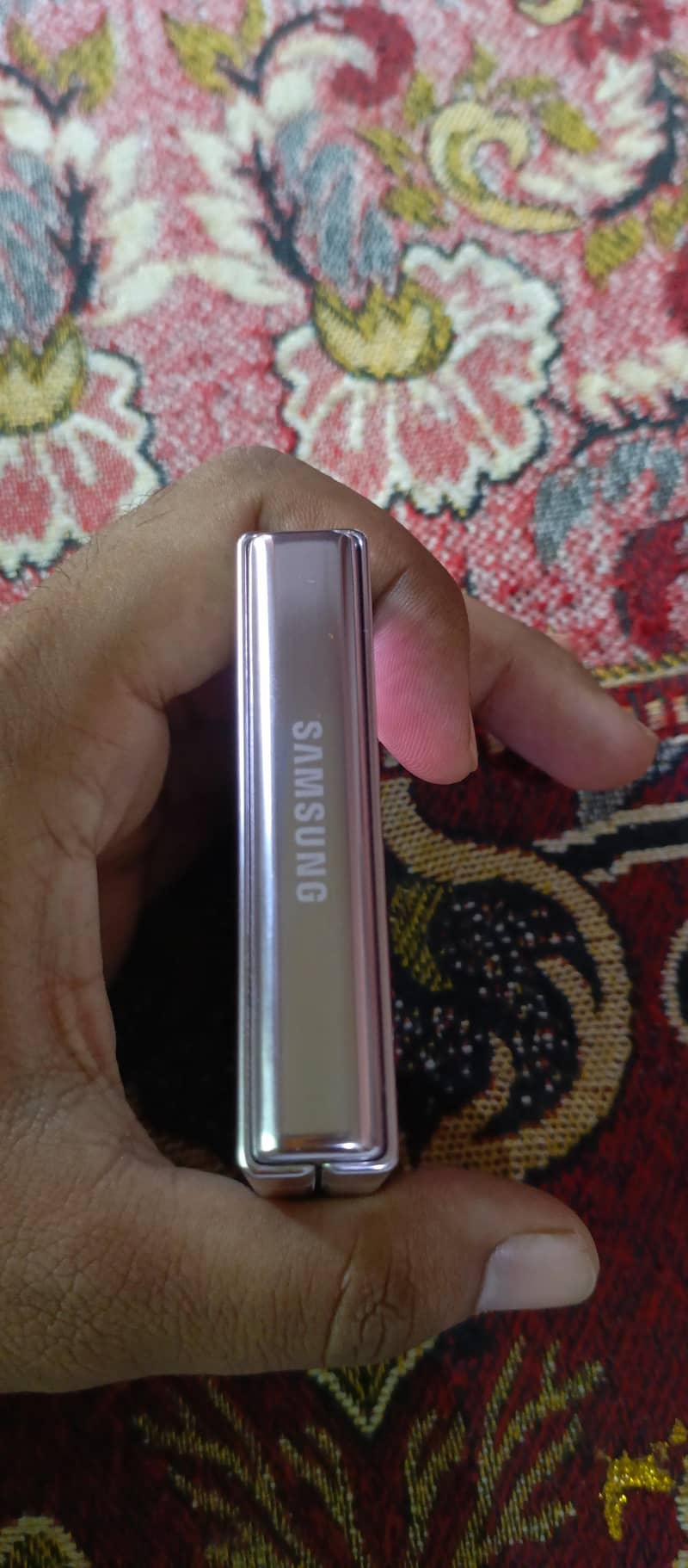Z Flip 5 4