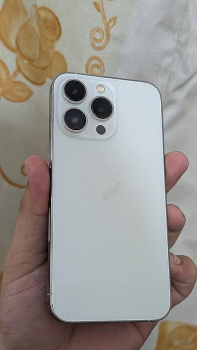 Apple iPhone 13 Pro