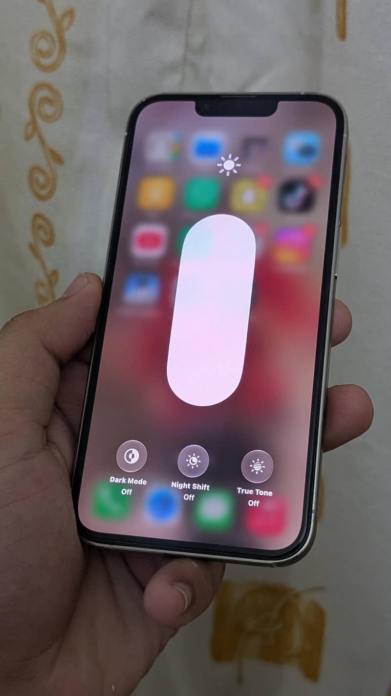 Apple iPhone 13 Pro 11