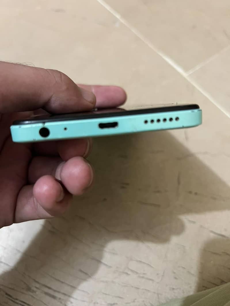 Infinix Smart 7 3