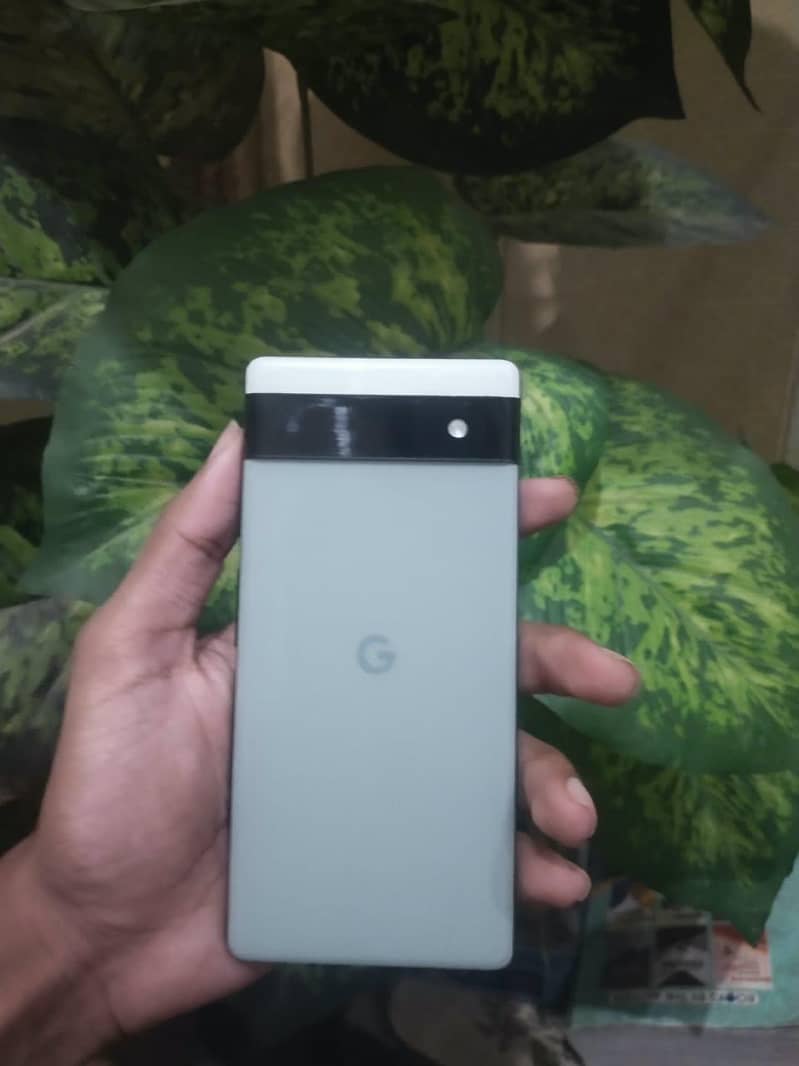 Google Pixel 6a 5