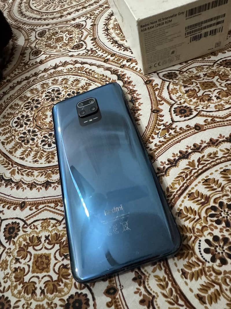 Xiaomi Redmi Note 9S 1