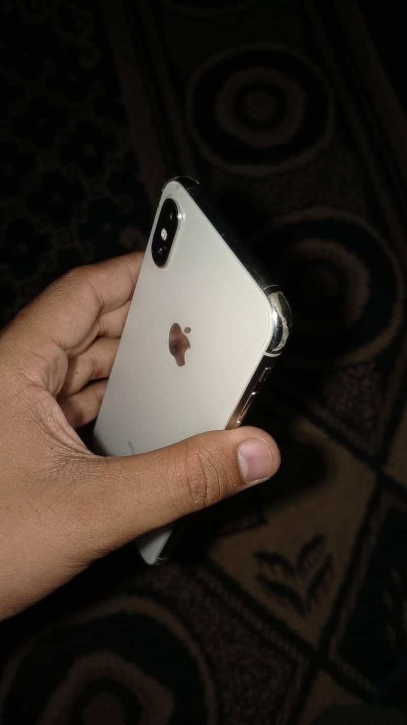 Apple iPhone X 1