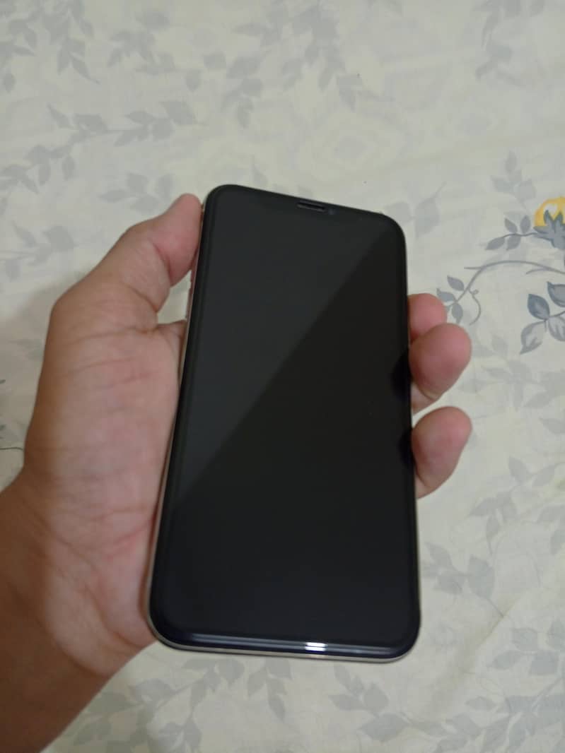 Apple iPhone X 2
