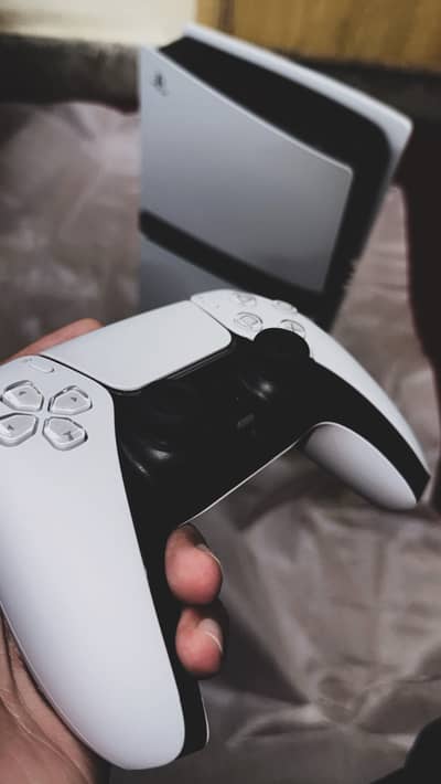 Ps5 Pro 2TB uk variant