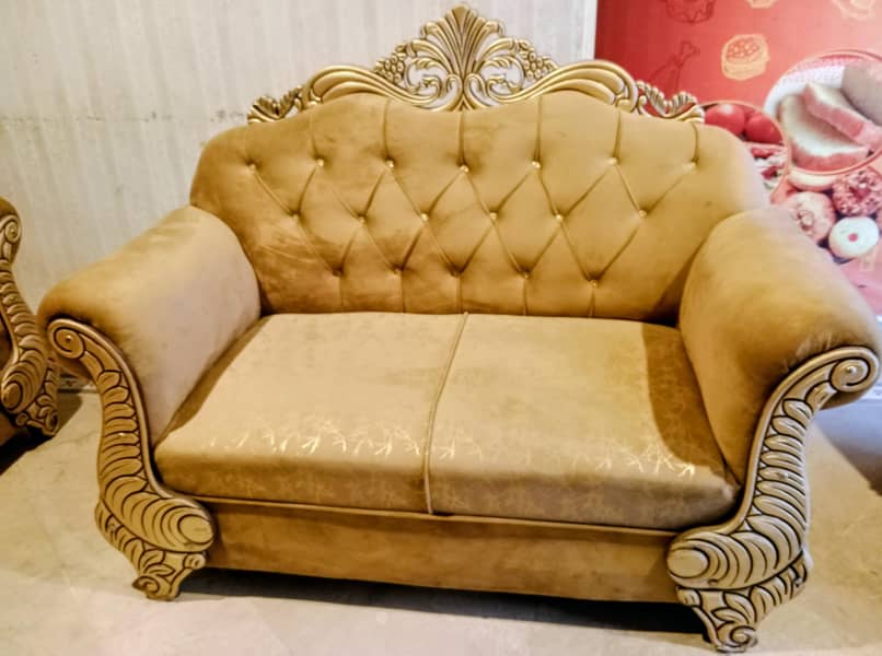 KING STYLE SOFA SET 1